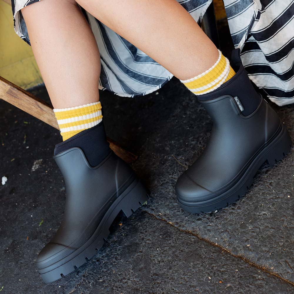 Tully Boot // Black